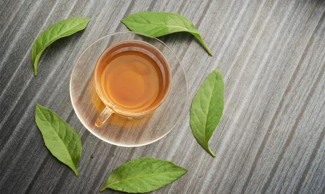 人到中年,多喝茶没坏处